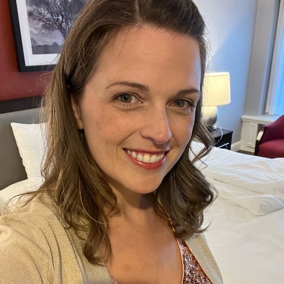 Meet your Posher, Susan - Picture 1 of 1